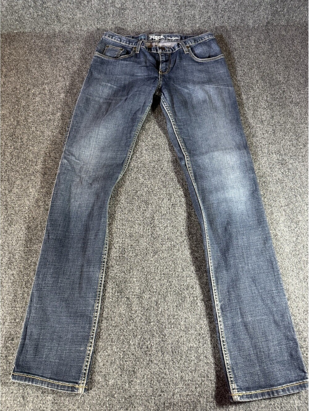 Wrangler Rock 47 Jeans Boyfriend Fit Women’s 28x34 Straight Leg Cotton Stretch